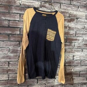 Levi's – Henley Raglan Long Sleeve Shirt – Men's L – Navy Yellow